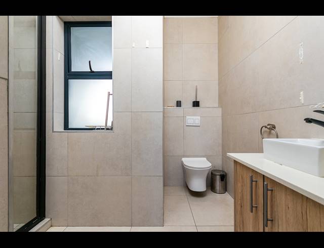 3 BEDROOM APARTMENT TO LET IN SANDOWN